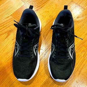 Saucony Kinvara 13 Women's Black Size 9